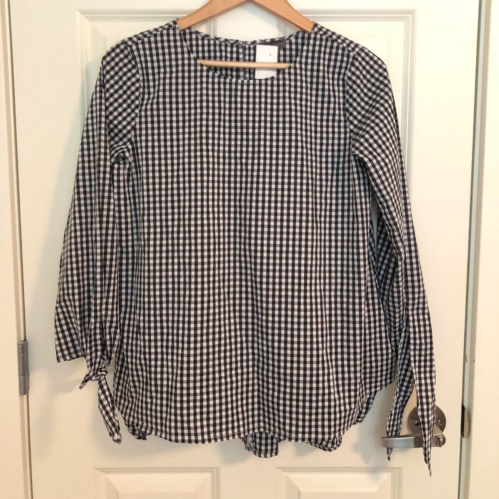 Vince Camuto Gingham Tie Sleeve Blouse - Picture 2 of 7